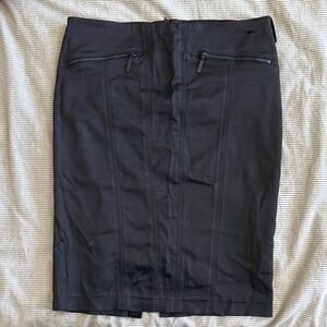 Chic Black Pencil Skirt with Zipper Details